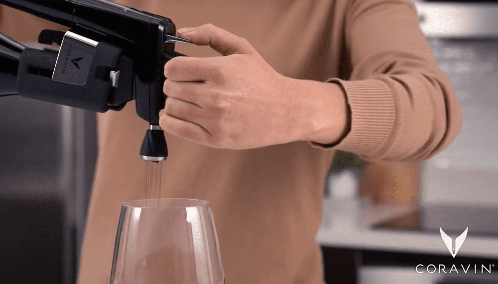 Come utilizzare il Coravin Timeless Aeratore